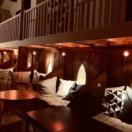La Baleyssague Bed & Breakfast *